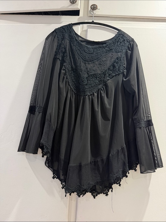 Ultra Pink Tops - Ultra Pink Black Crochet Yoke Boho Tunic Top